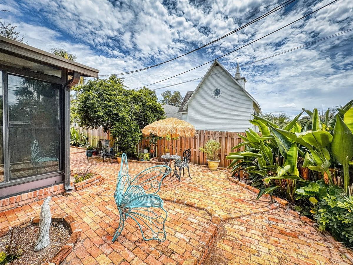 102 COUNTRY PLACE — photo 53 of 63