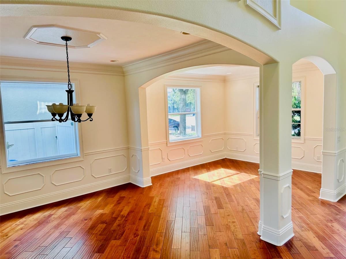 2904 TRINITY COTTAGE DRIVE — photo 4 of 58