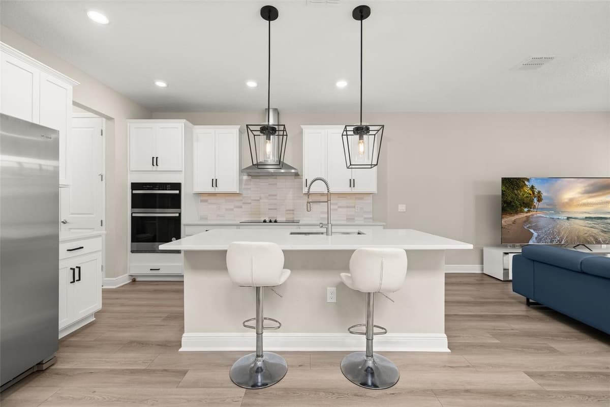 14099 FRASIER STREET — photo 14 of 83