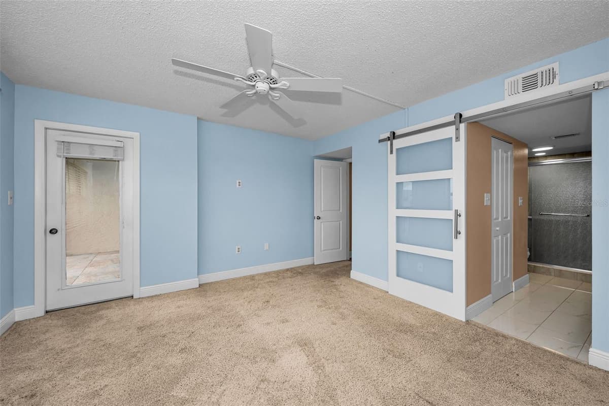 1324 PASADENA AVENUE — photo 26 of 58