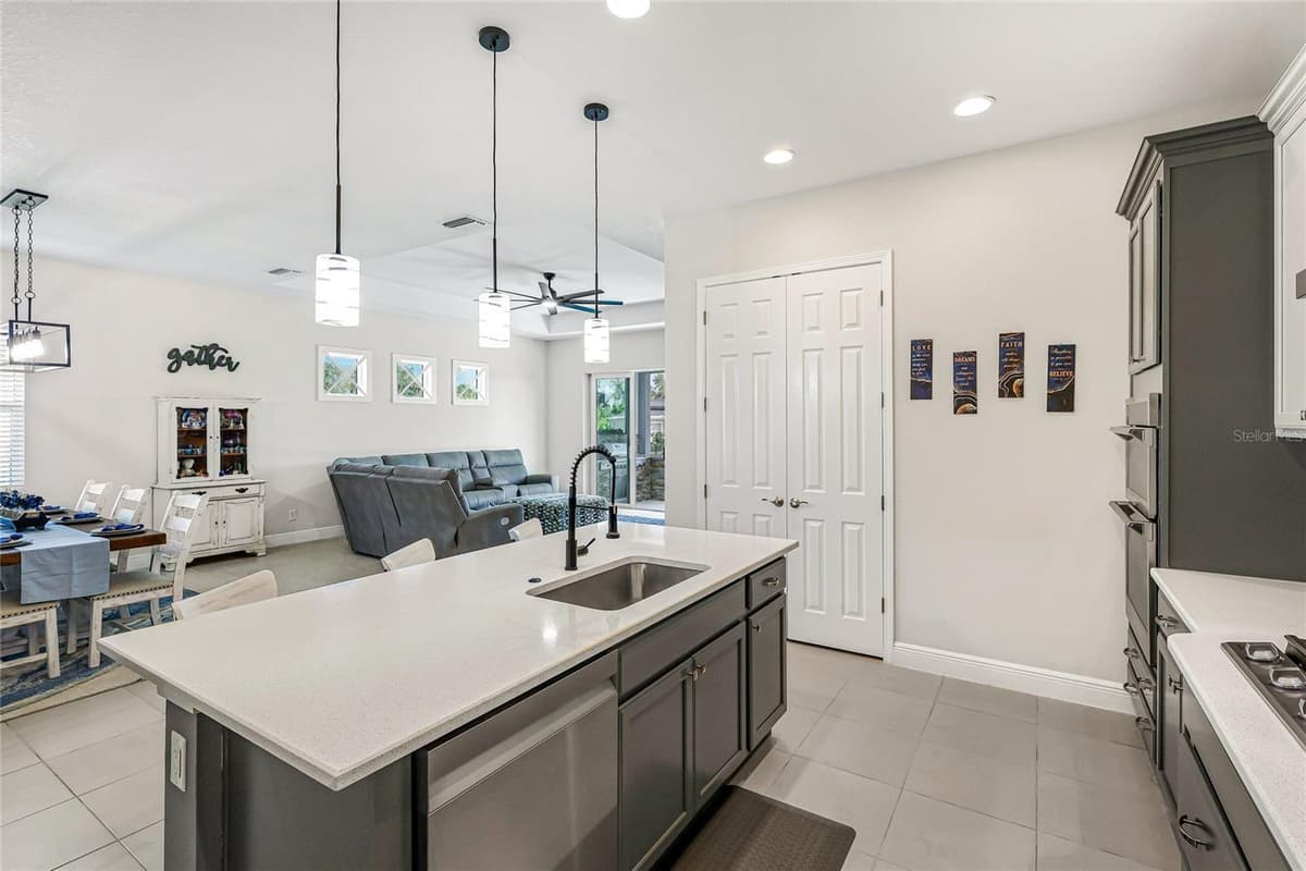 4316 SEA MARSH PLACE — photo 12 of 44