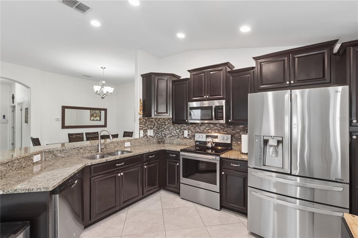 13743 NEWPORT SHORES DRIVE — photo 10 of 42