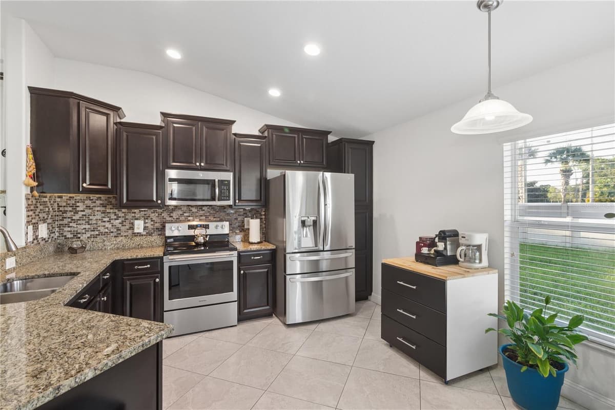 13743 NEWPORT SHORES DRIVE — photo 8 of 42