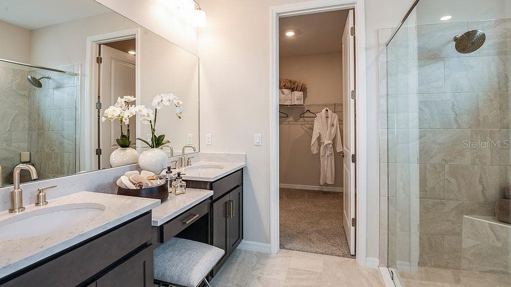 5766 MEADS BAY POND ROAD — photo 4 of 39