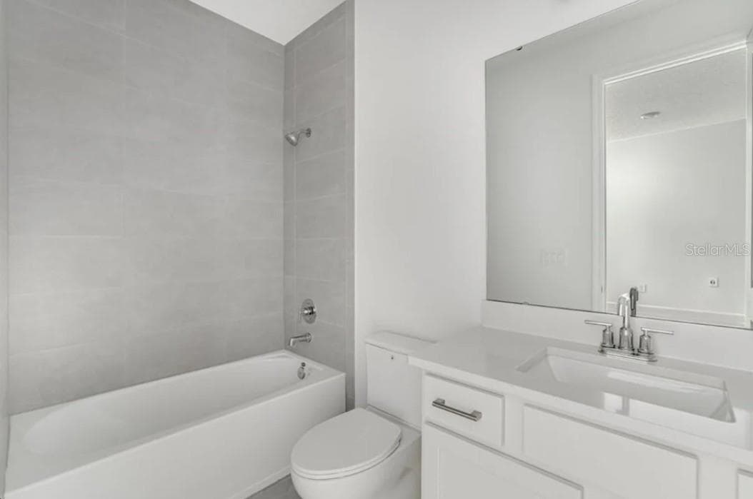 12940 HARVEST RAIN AVENUE — photo 10 of 24