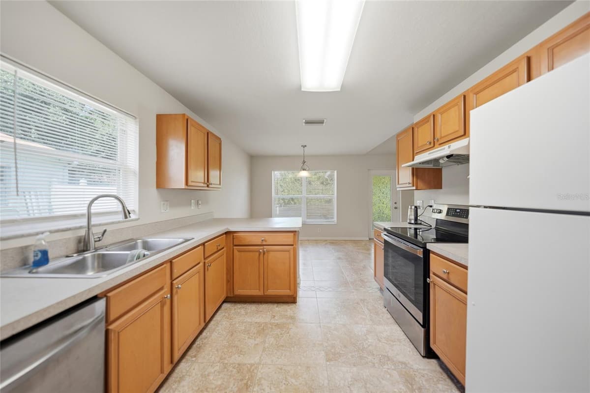 1471 PRAIRIE TERRACE — photo 5 of 35