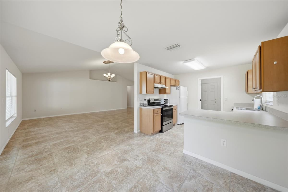 1471 PRAIRIE TERRACE — photo 7 of 35