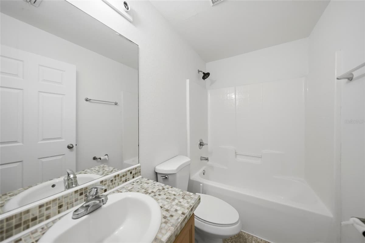 1471 PRAIRIE TERRACE — photo 18 of 35