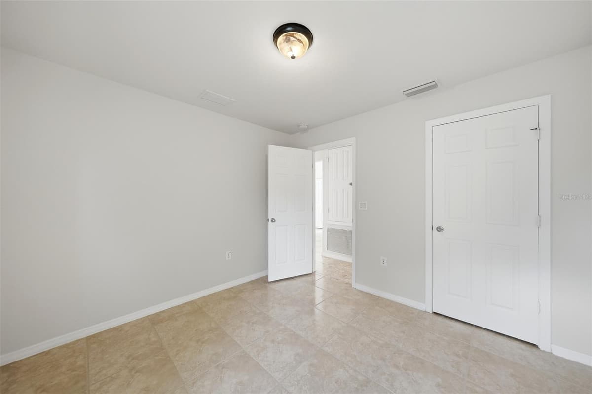 1471 PRAIRIE TERRACE — photo 17 of 35
