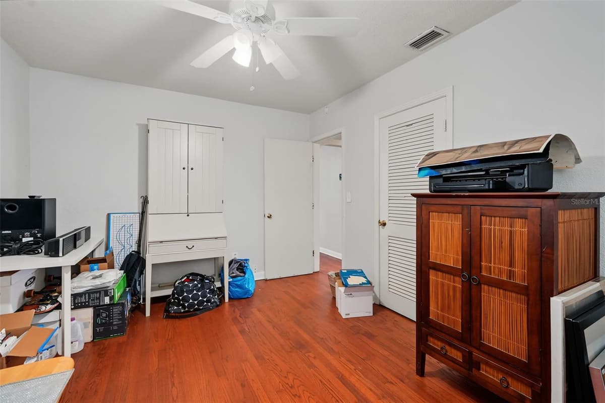 1542 LAKEVIEW ROAD — photo 15 of 41