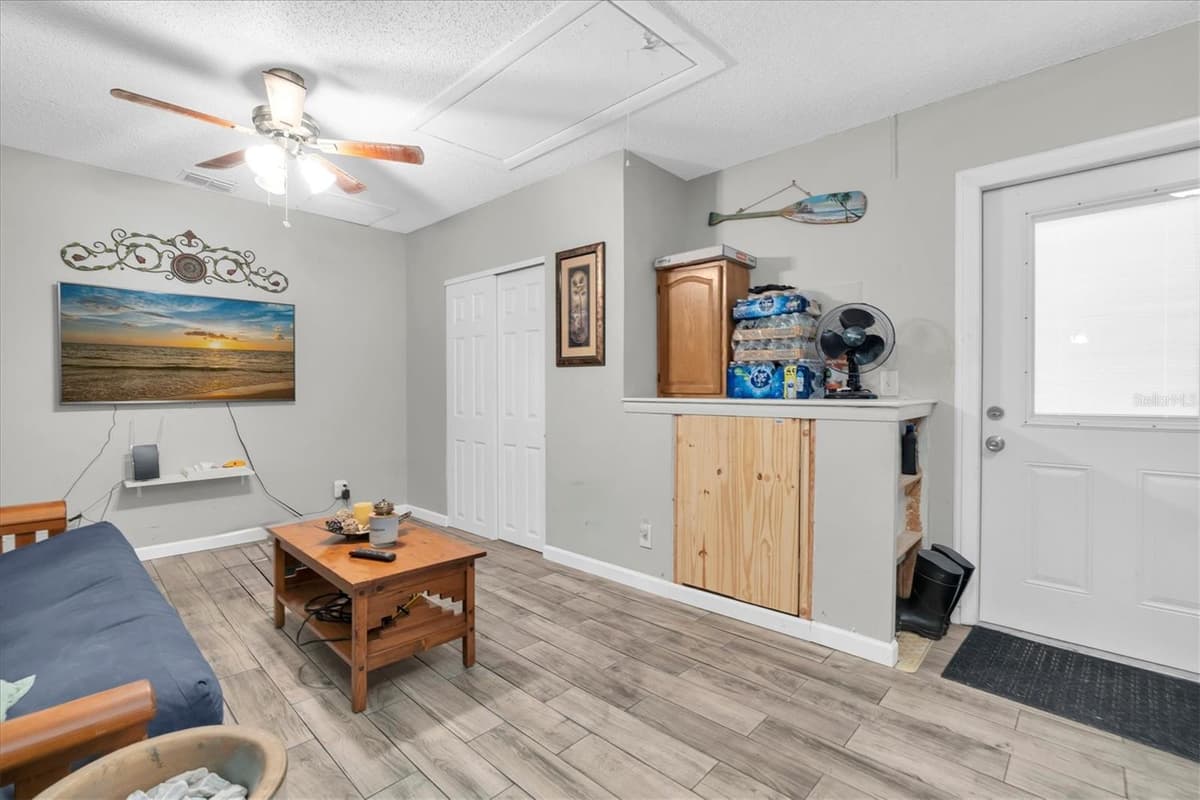 707 LEMONWOOD DRIVE — photo 16 of 34