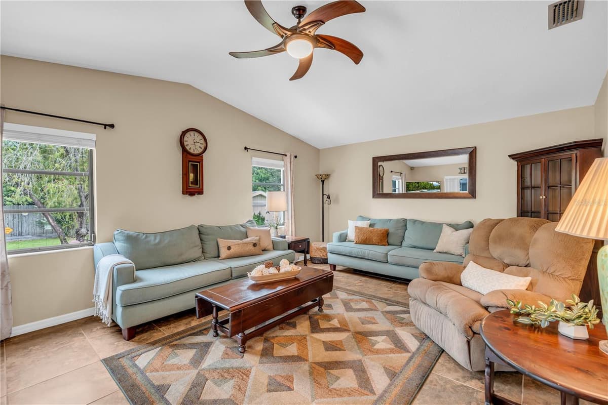 19217 ABHENRY CIRCLE — photo 18 of 56