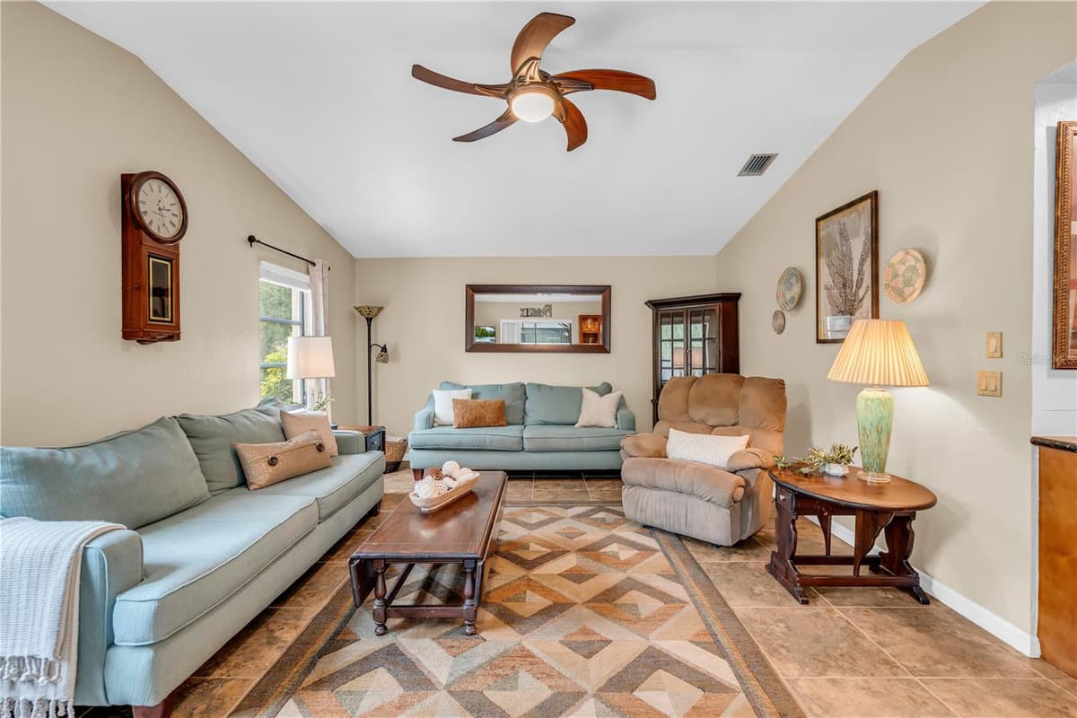 19217 ABHENRY CIRCLE — photo 17 of 56