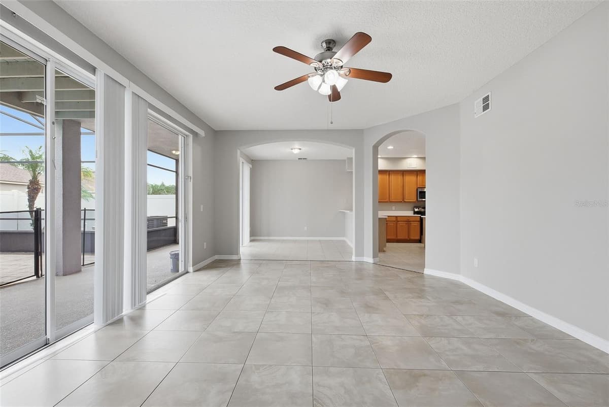 4317 HICKORY STONE CIRCLE — photo 11 of 47