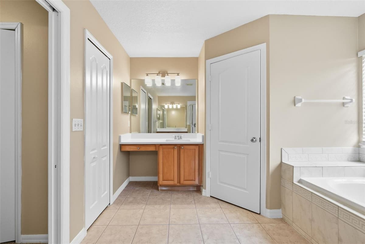 4317 HICKORY STONE CIRCLE — photo 39 of 47