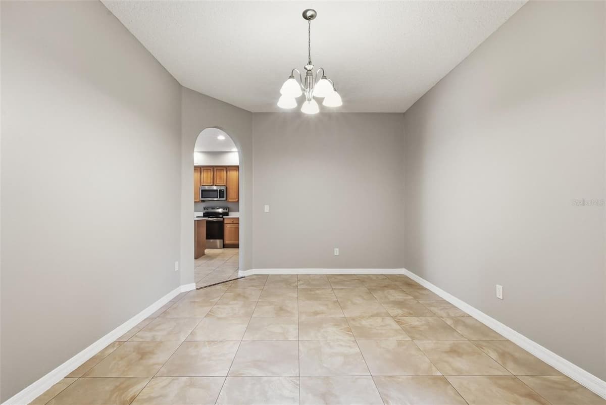 4317 HICKORY STONE CIRCLE — photo 9 of 47