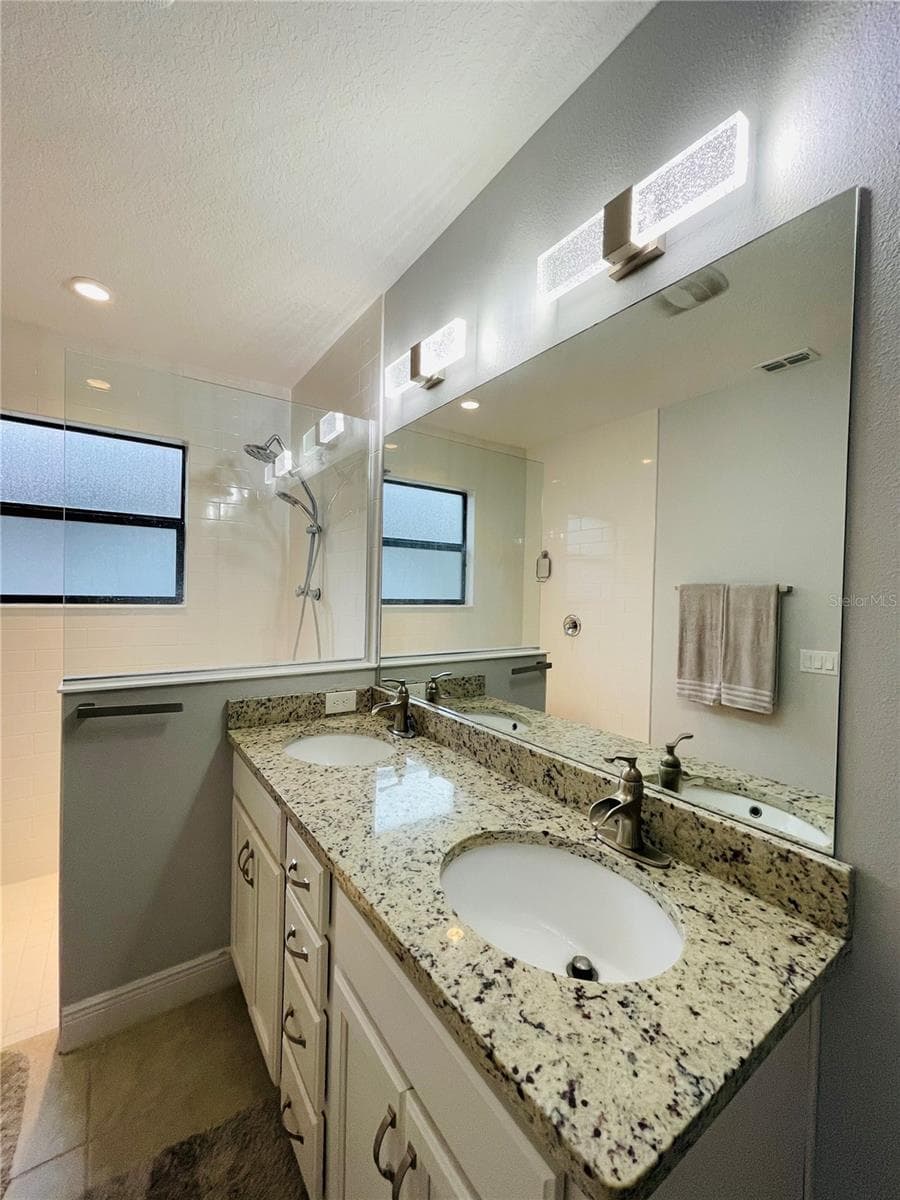 2925 SIESTA VIEW DRIVE — photo 6 of 38