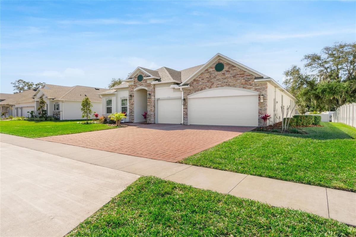 2214 ELEGANT MANOR CIRCLE — photo 39 of 51