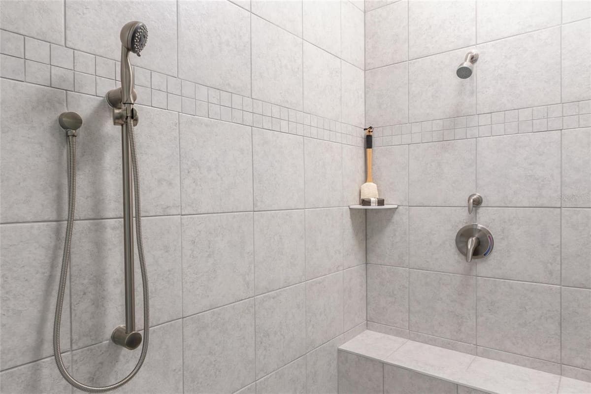 2214 ELEGANT MANOR CIRCLE — photo 20 of 51