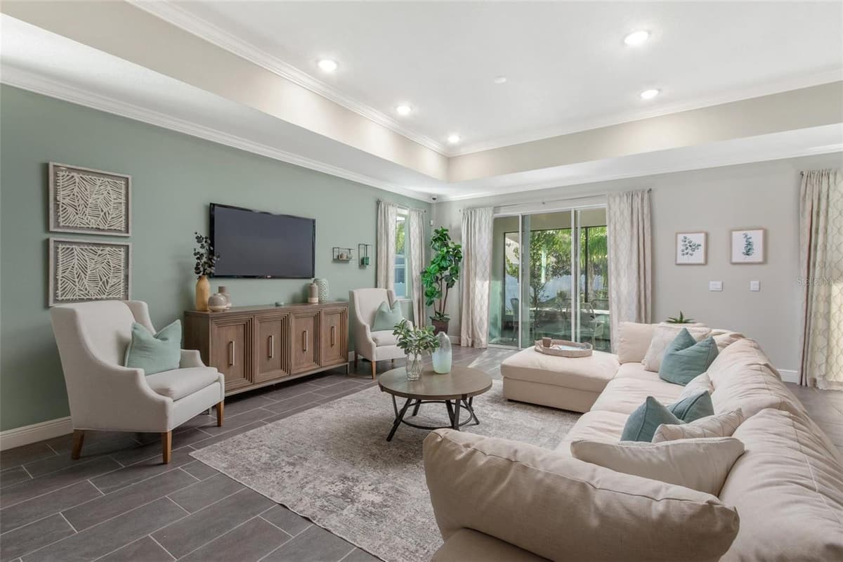 2214 ELEGANT MANOR CIRCLE — photo 13 of 51