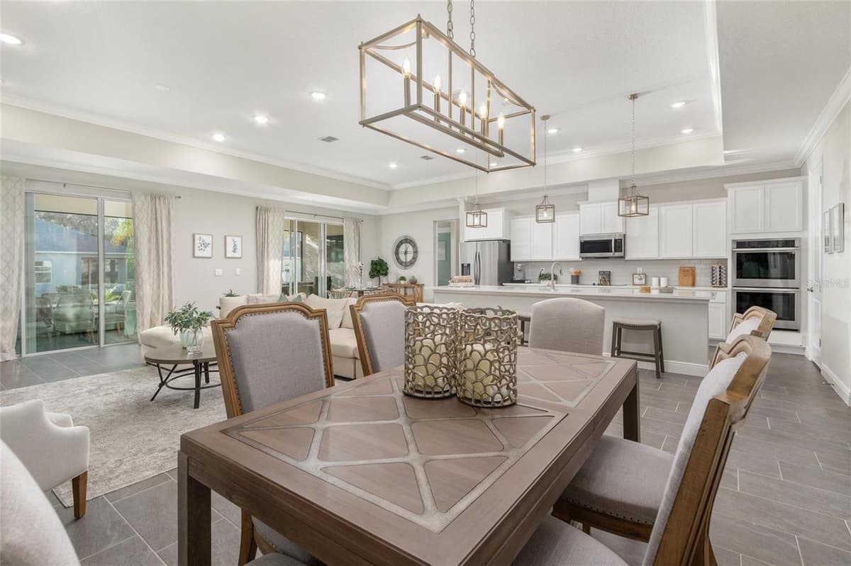 2214 ELEGANT MANOR CIRCLE — photo 10 of 51