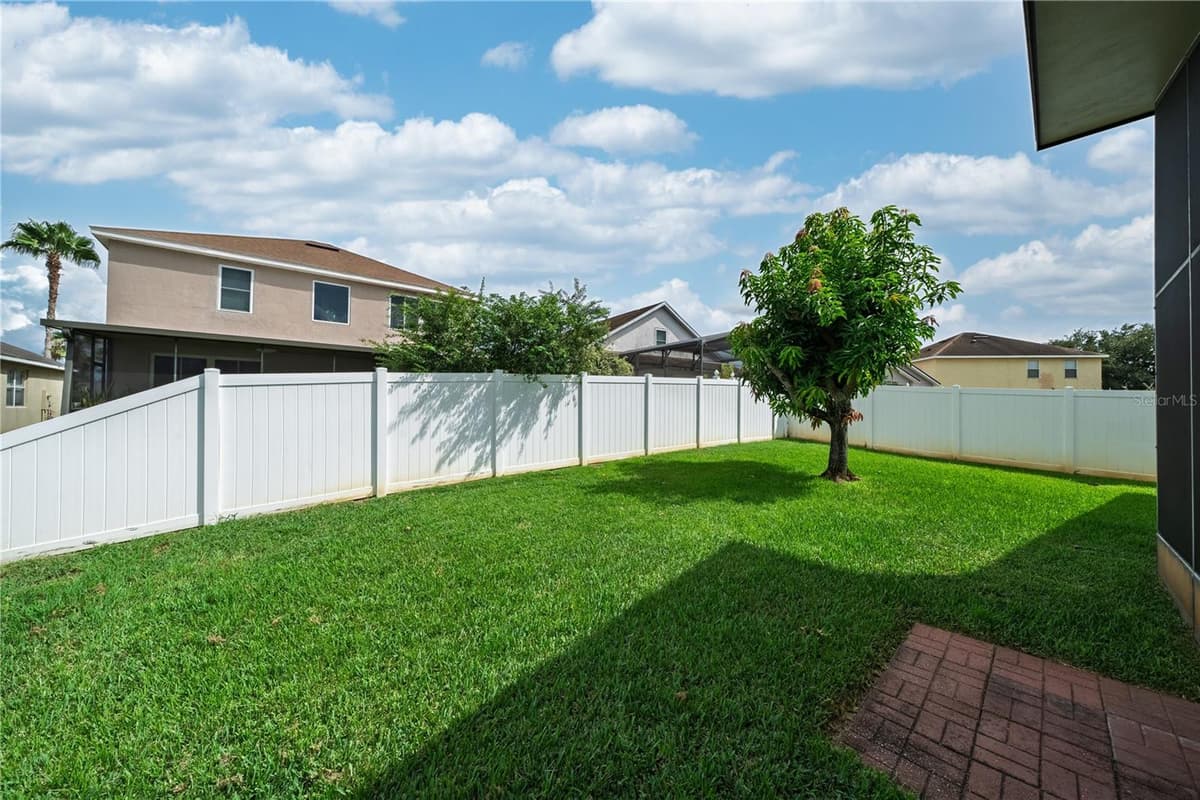 14001 FAIRWINDS COURT — photo 37 of 42