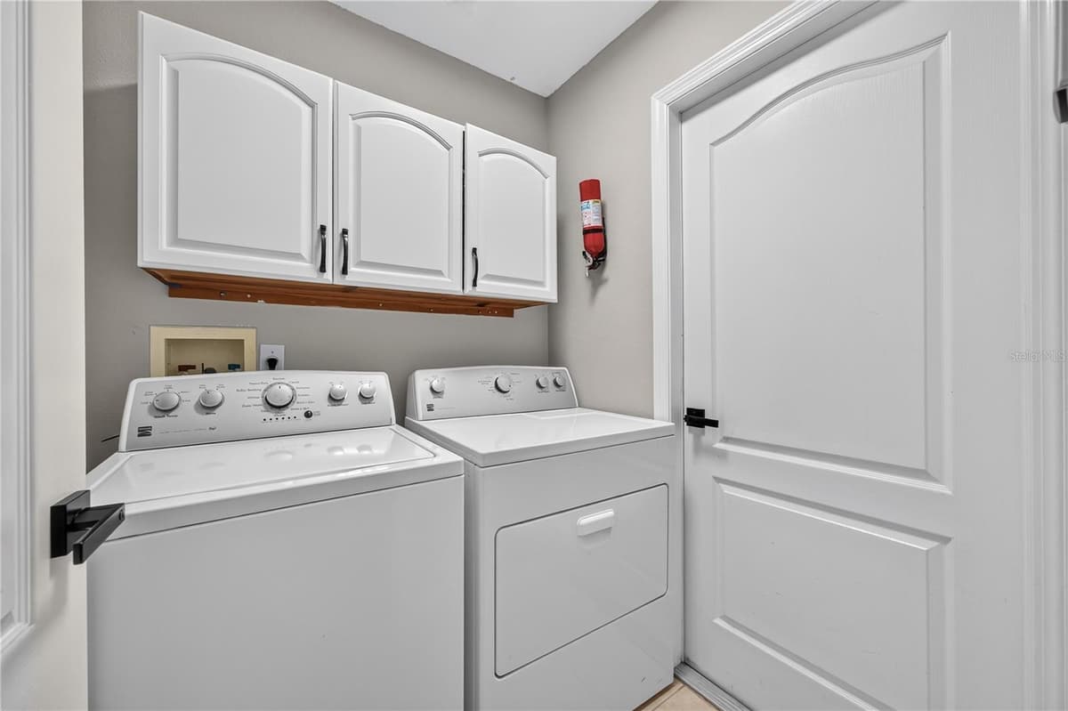 14001 FAIRWINDS COURT — photo 31 of 42