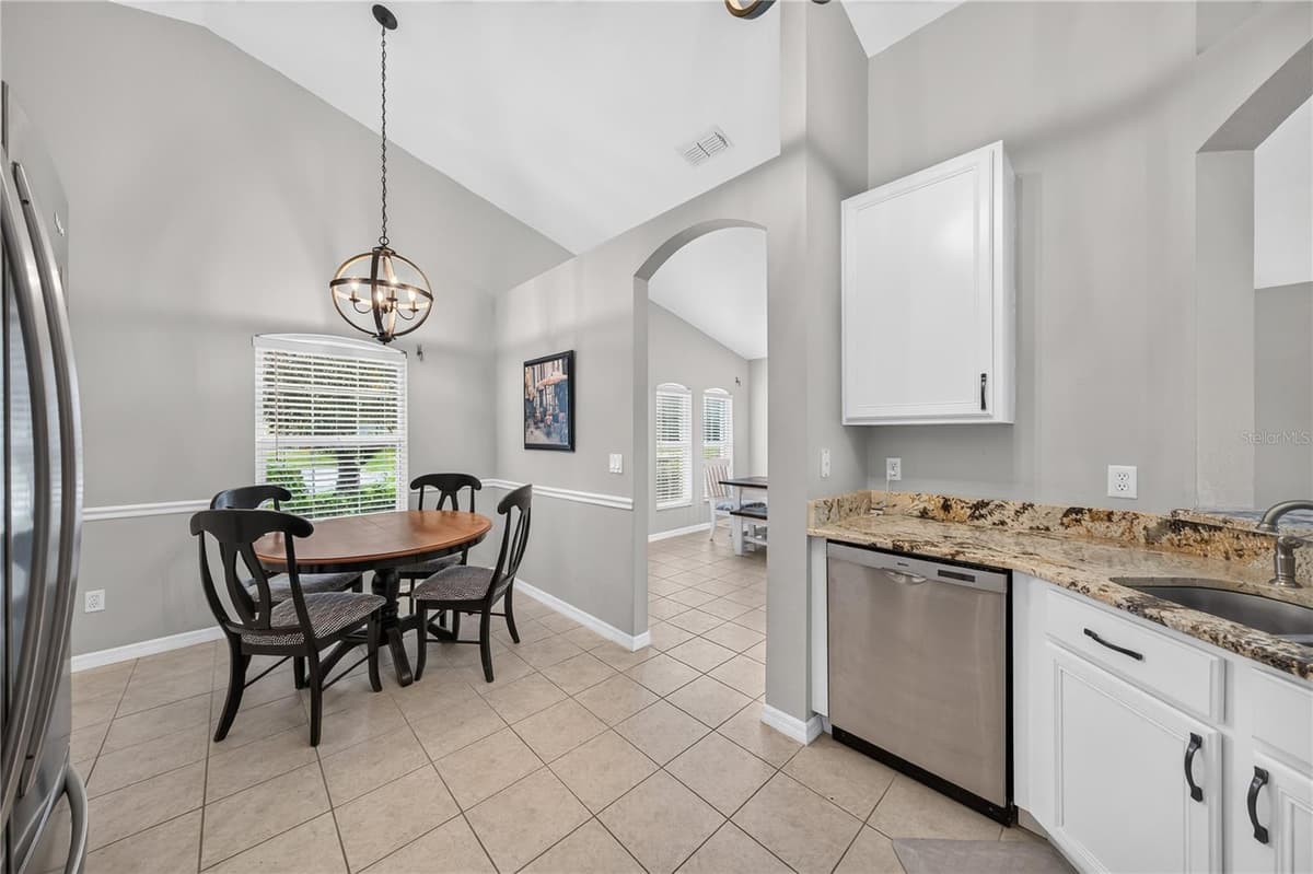 14001 FAIRWINDS COURT — photo 10 of 42