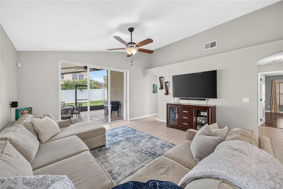 14001 FAIRWINDS COURT — photo 16 of 42