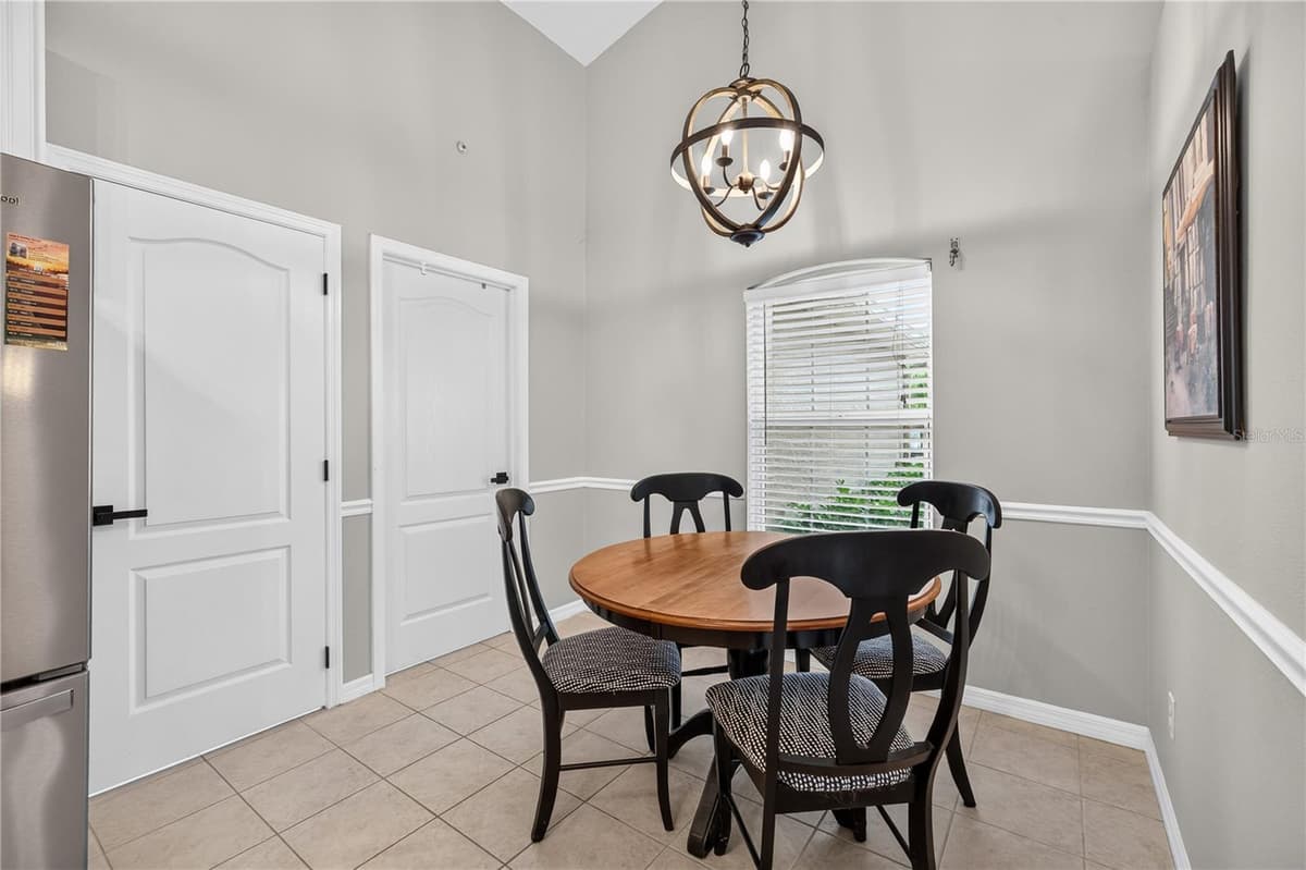 14001 FAIRWINDS COURT — photo 11 of 42