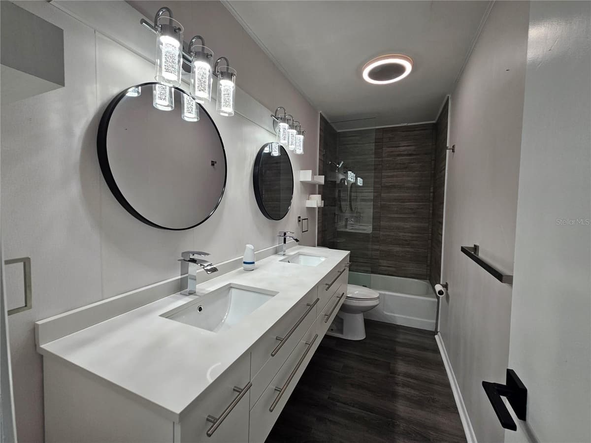 2321 INGRAM AVENUE — photo 14 of 32