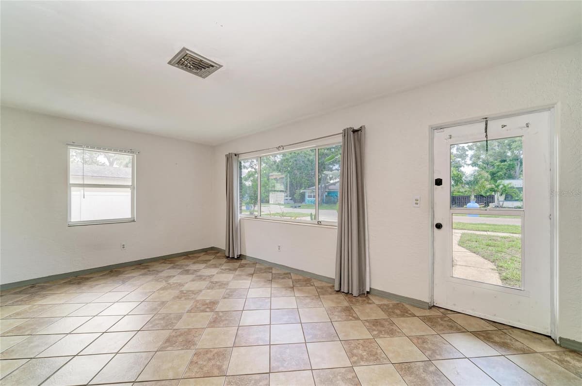 2508 14TH AVENUE — photo 13 of 62