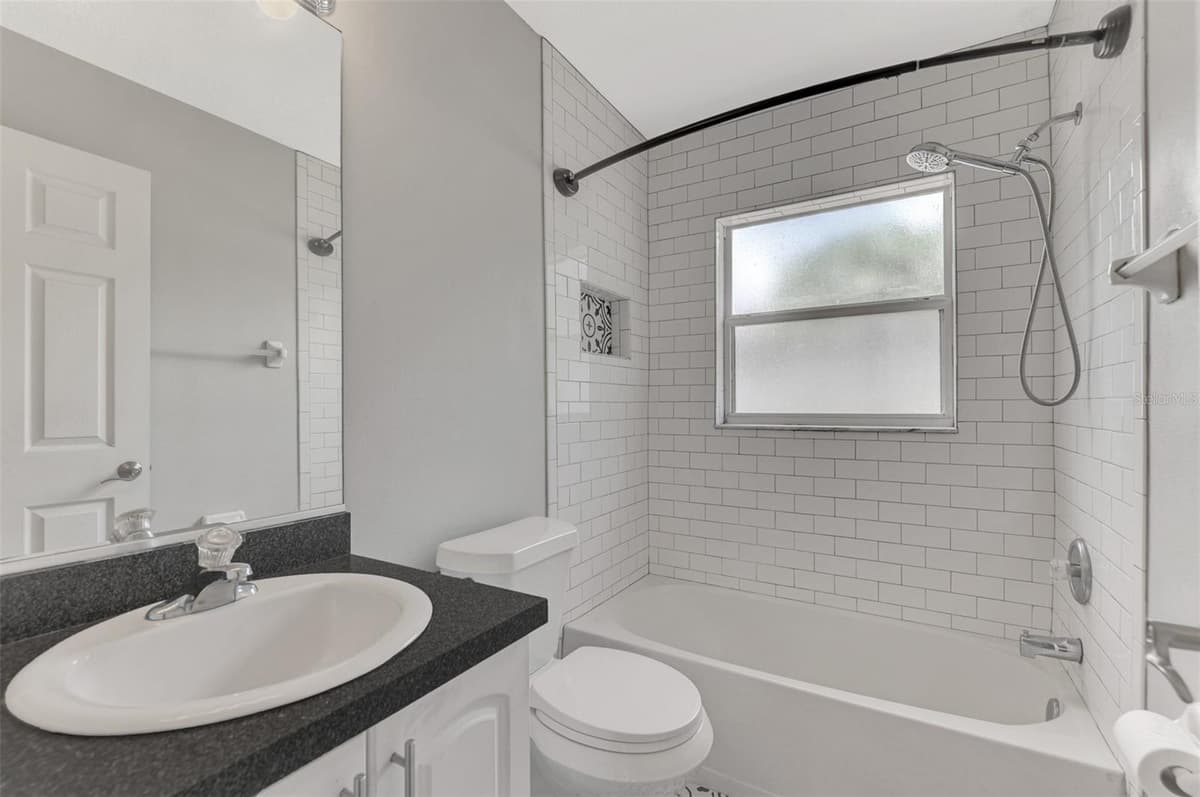 9311 27TH AVENUE — photo 38 of 53