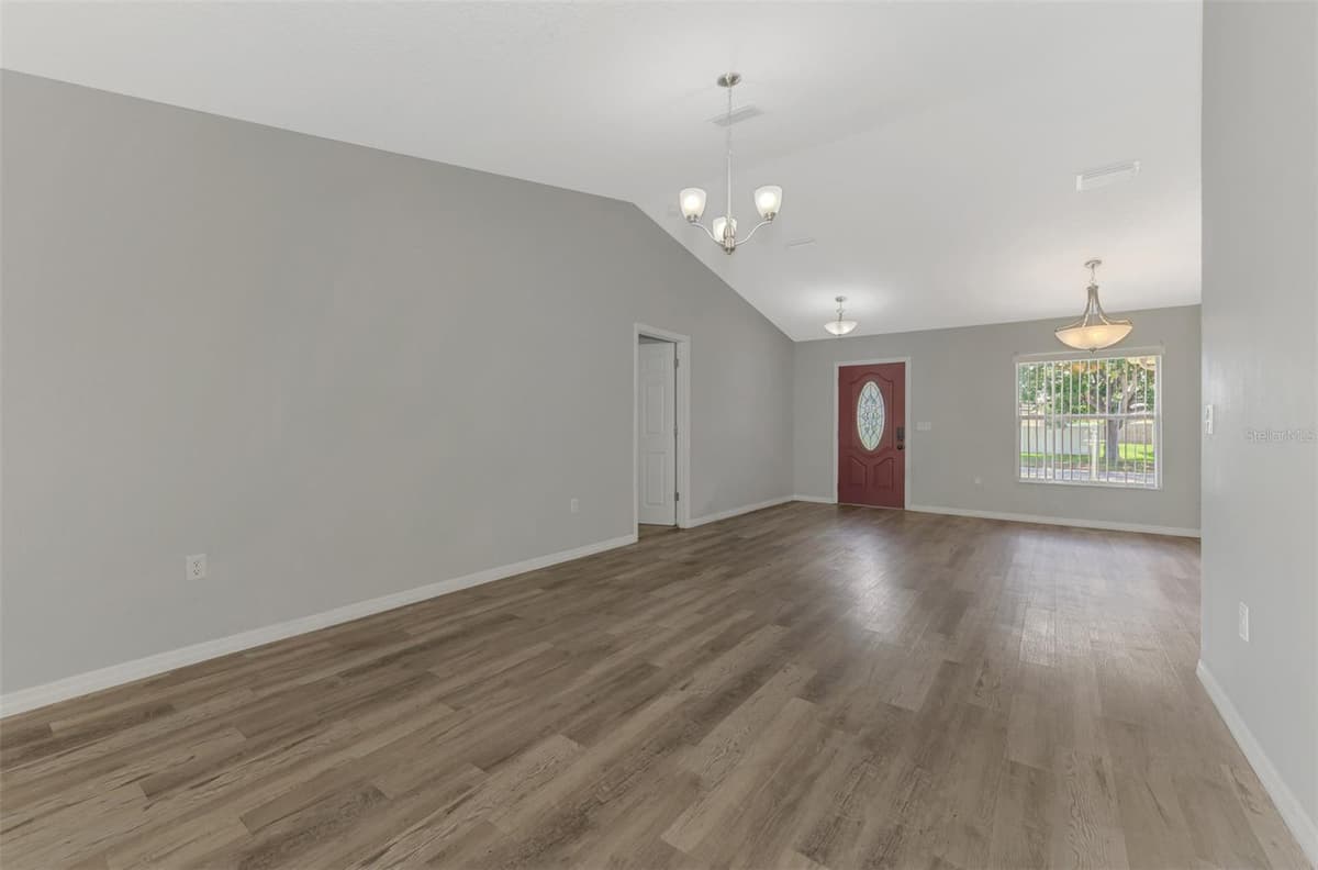 9311 27TH AVENUE — photo 12 of 53