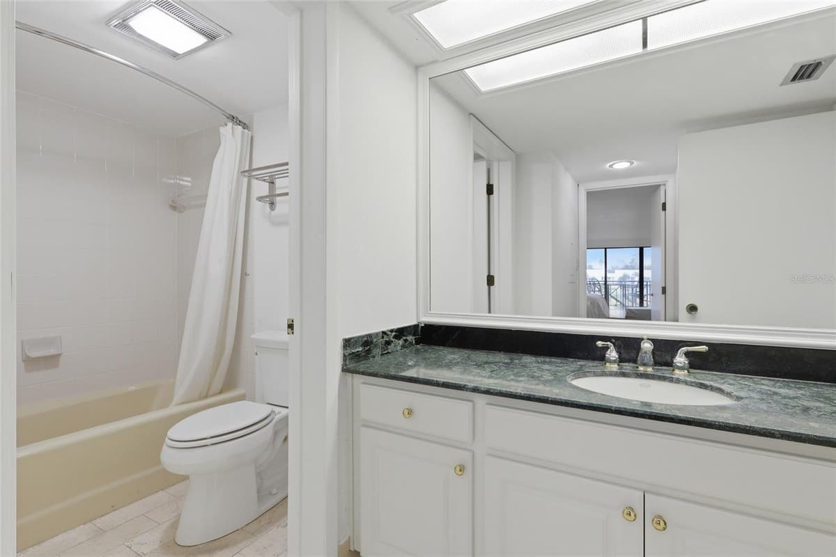 29130 BAY HOLLOW DRIVE — photo 15 of 25