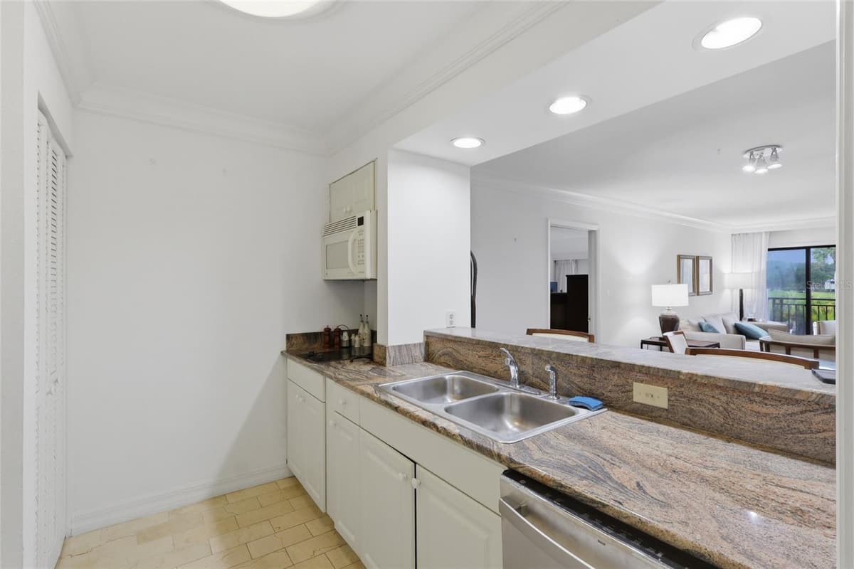 29130 BAY HOLLOW DRIVE — photo 17 of 25