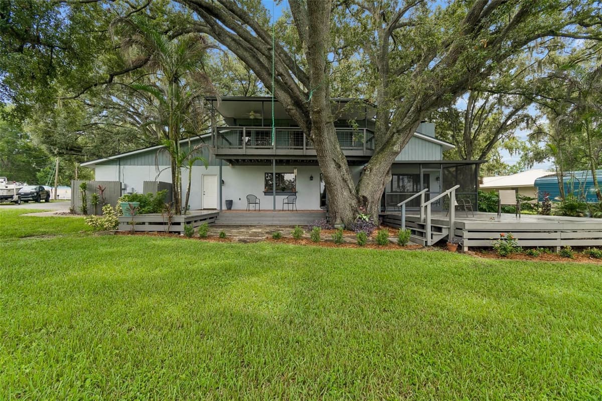 1904 CAPRI ROAD — photo 50 of 70