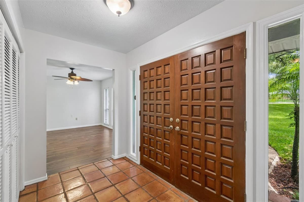 1904 CAPRI ROAD — photo 10 of 70