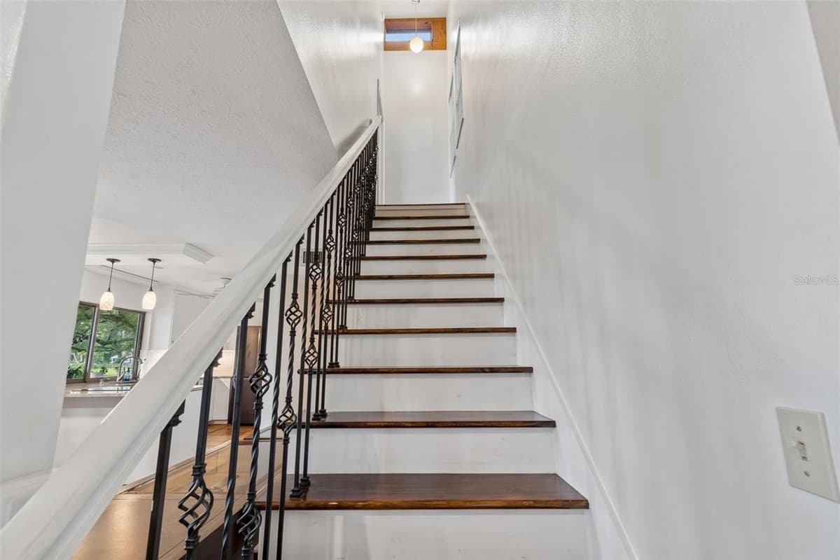 1904 CAPRI ROAD — photo 24 of 70