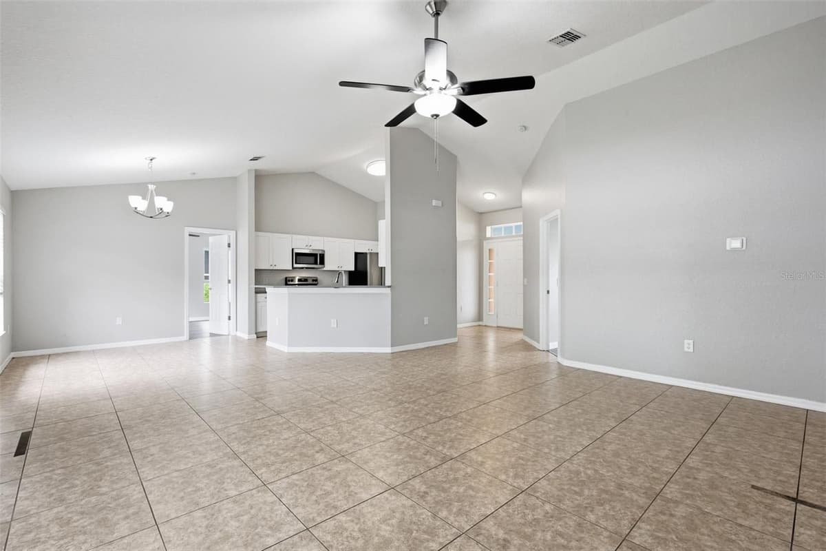 2442 AMBASSADOR AVENUE — photo 4 of 32