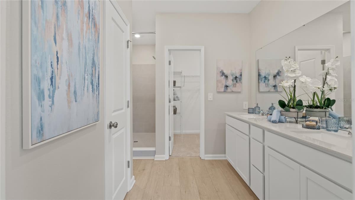 2214 JENNIO DRIVE — photo 11 of 26
