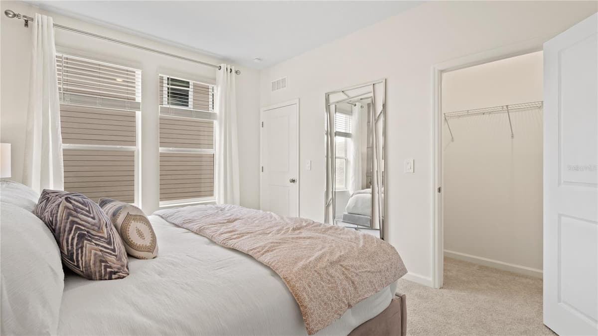 2214 JENNIO DRIVE — photo 9 of 26