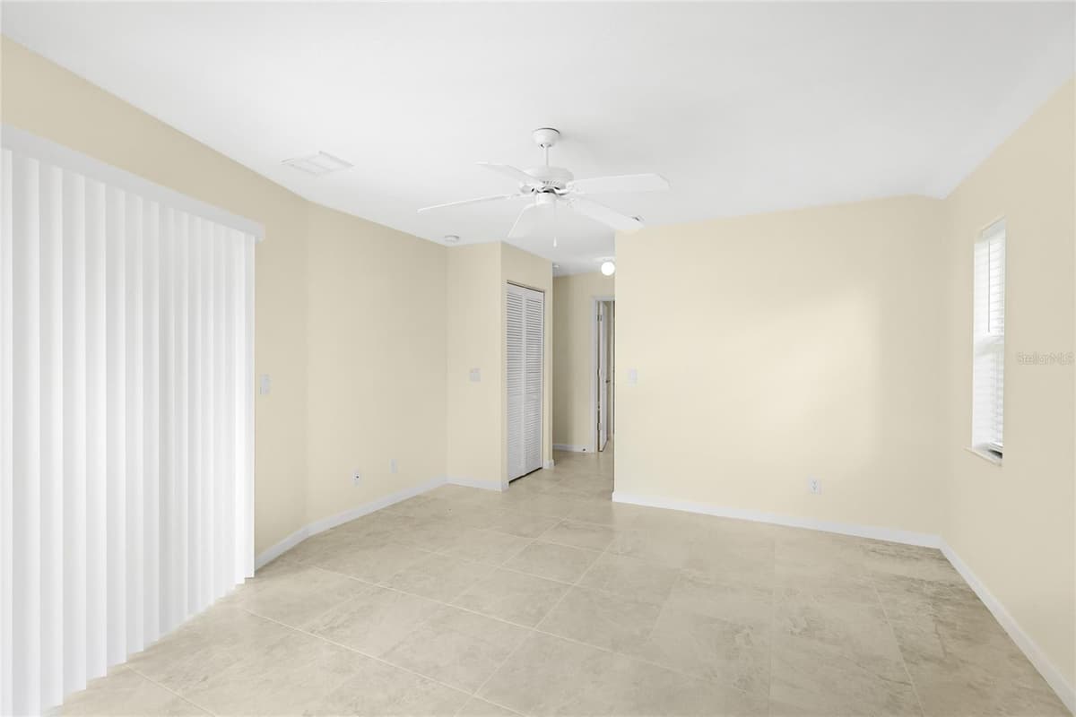 2451 ALTOONA AVENUE — photo 19 of 36