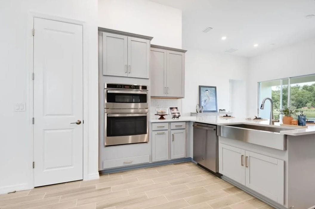 5772 MEADS BAY POND ROAD — photo 10 of 53