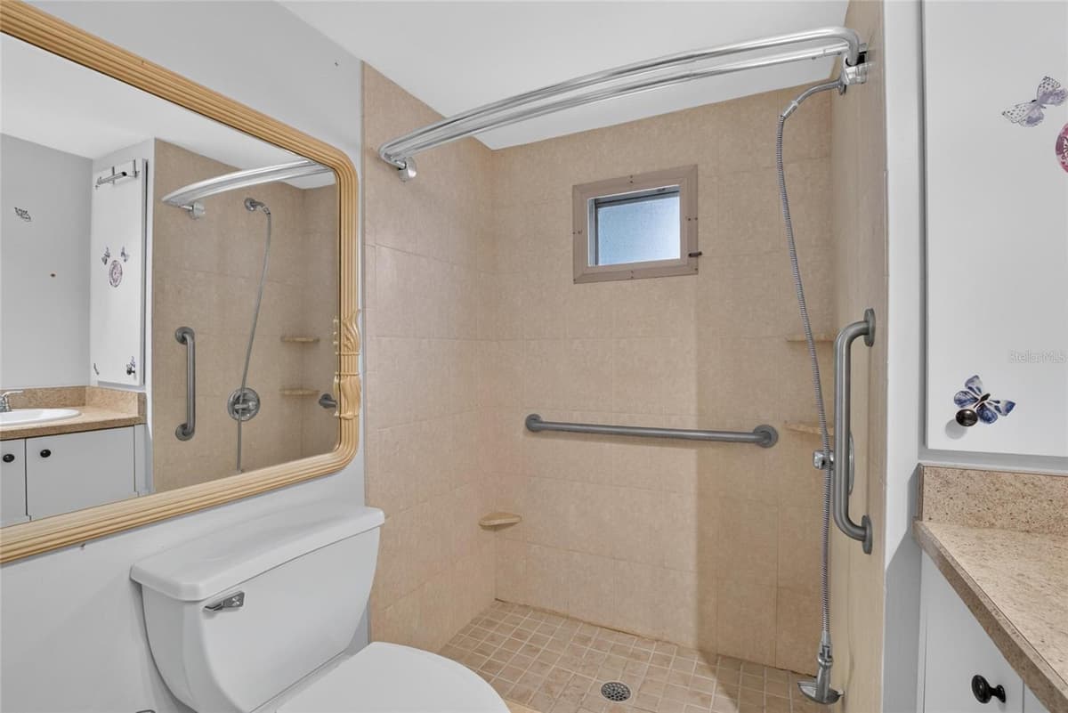 6004 ALPINE DRIVE — photo 31 of 46