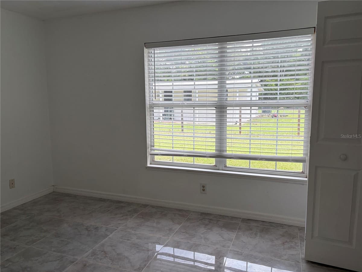 4706 COATS ROAD — photo 15 of 50