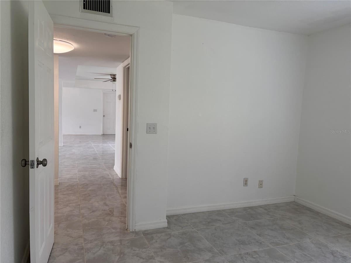 4706 COATS ROAD — photo 16 of 50