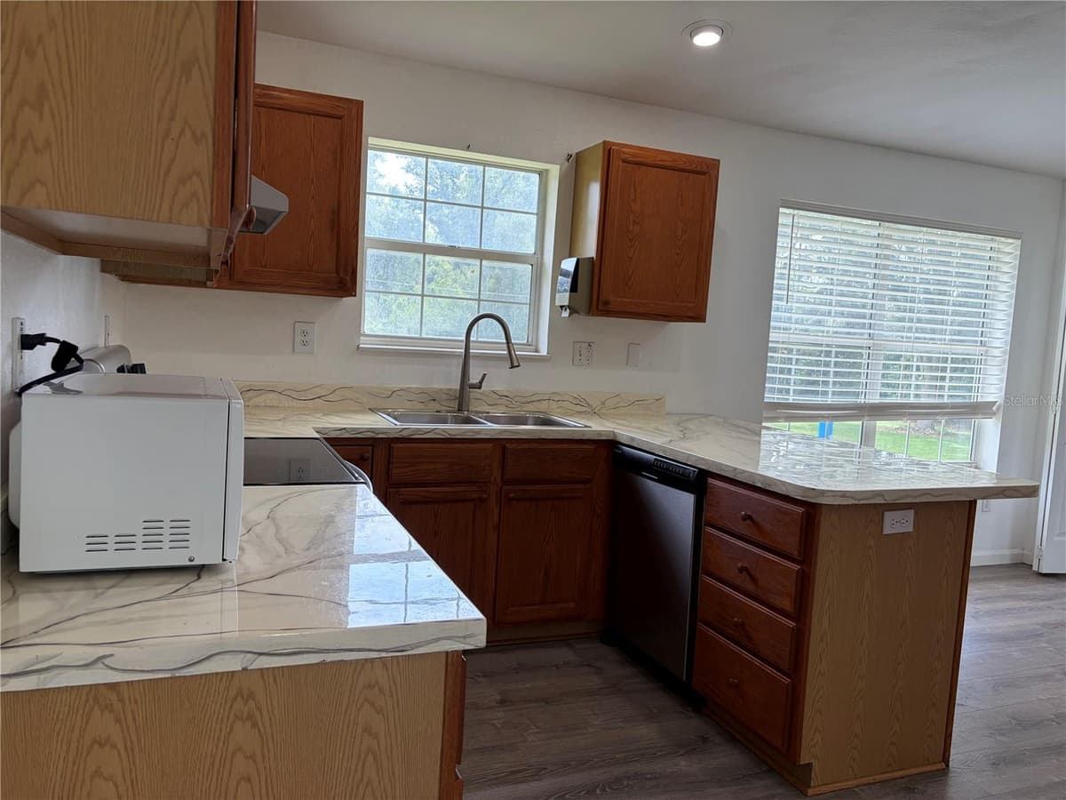 4706 COATS ROAD — photo 30 of 50