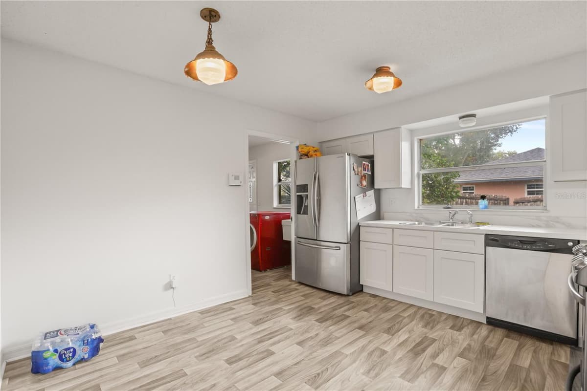 5310 NADINE STREET — photo 12 of 25