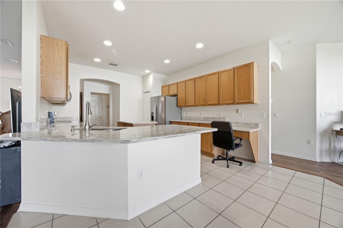 3905 BOWFIN TRAIL — photo 9 of 39